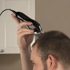 Deluxe Chrome Pro® Corded Haircutting Clipper And Cordless Battery Trimmer Kit -Wahl Usa Store 79524 5201 deluxe chrome pro amazon pt04 1